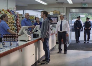 Store Clerks Snap Customer’s Valid ID And Threaten Police, But He Calls Cops First And Wins Justice