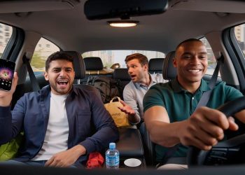 Passenger Blasts Videos Without Headphones In Shared Ride, So Fellow Rider Unleashes ‘Baby Shark’ Revenge