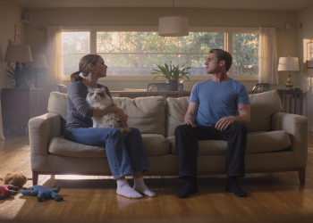 Boyfriend Demands Single Mom Ditch Beloved Cat And Accuses Her Of Emotional Affair With A Deceased Man