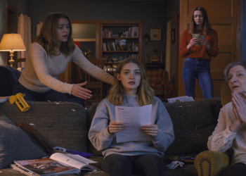 Sister Steals $3,500 From Sibling’s College Grant, And The Family Wants To “Just Let It Go”