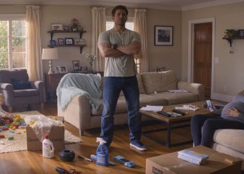 Pregnant Wife Demands Husband Tidy His Tools After He Cleaned Everything Else, Massive Fight Erupts Pregnant Wife Demands Husband Tidy His Tools After He Cleaned Everything Else, Massive Fight Erupts