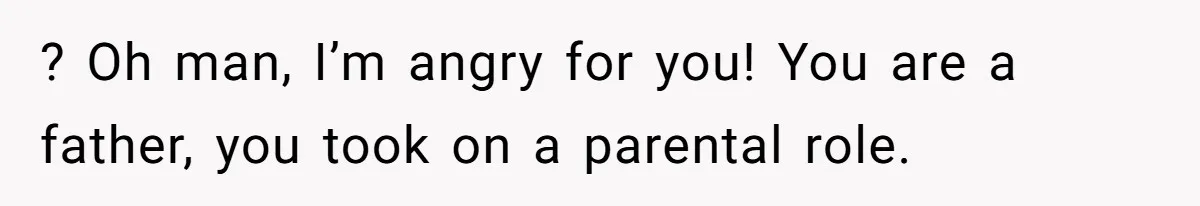 Father Yells At Ex After She Criticizes Him For Teaching His Daughters About Periods ? Oh man, I’m angry for you! You are a father, you took on a parental role.