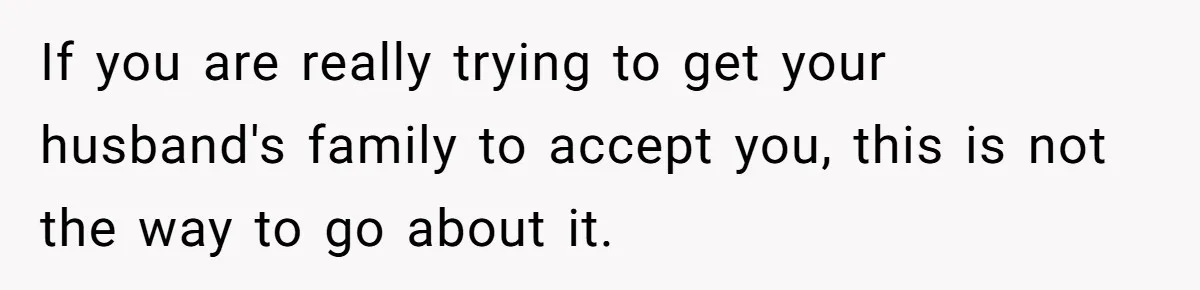 Bride Sparks Family Meltdown After Telling MIL She Won’t Attend Christmas Without Her “Offensive” Hat If you are really trying to get your husband's family to accept you, this is not the way to go about it.
