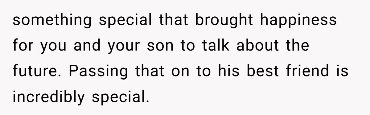 Family Expects Son’s College Fund - Dad Gives It to the Teen Who Was There When They Weren’t something special that brought happiness for you and your son to talk about the future. Passing that on to his best friend is incredibly special.
