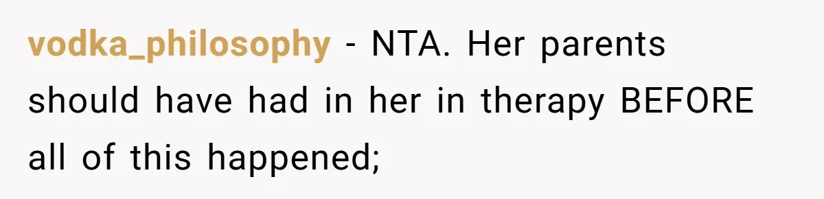 Bryce’s Parents Call Out Ex-Girlfriend After She Smashes His Christmas Car vodka_philosophy − NTA. Her parents should have had in her in therapy BEFORE all of this happened;
