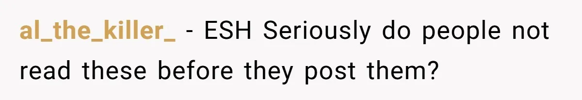 Woman Saves a Seat With Her Bag, Melts Down When Someone Tries to Sit - Did OP Go Too Far With the Clapback? al_the_killer_ − ESH Seriously do people not read these before they post them?