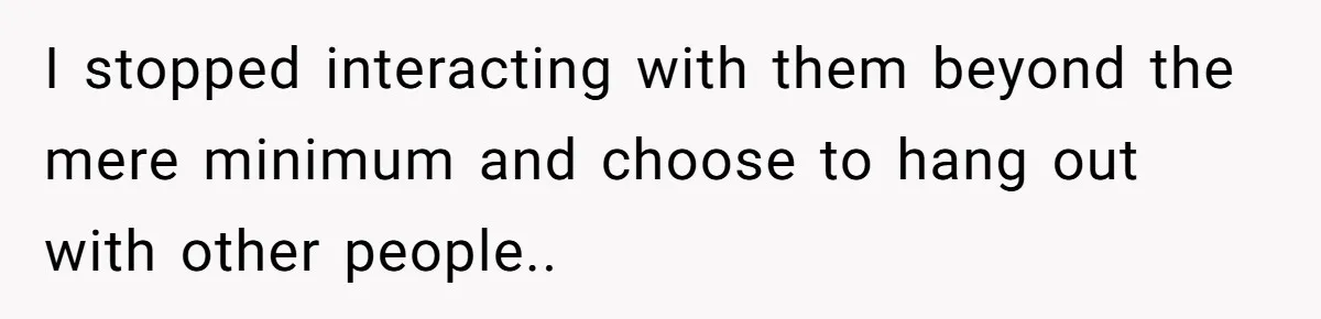 She Reported Her Classmates for Calling Her ‘Pretty Privileged’ - Now One Says She Ruined His Scholarship. I stopped interacting with them beyond the mere minimum and choose to hang out with other people..