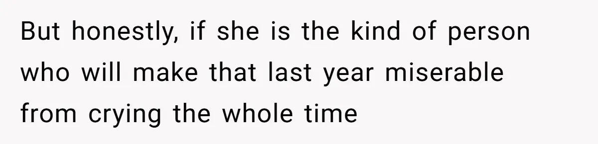 Husband Learns He Has One Year Left But Refuses To Tell His Wife, Internet Explodes But honestly, if she is the kind of person who will make that last year miserable from crying the whole time