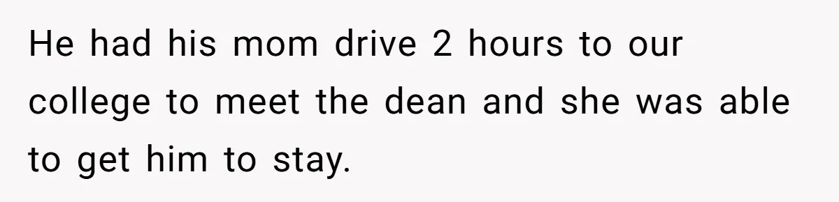 Senior Notices Cheater Invade Their Desk And Quietly Sets The Ultimate Finals Revenge Trap He had his mom drive 2 hours to our college to meet the dean and she was able to get him to stay.