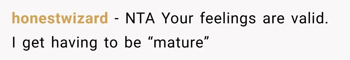 Son Publicly Cuts Off His Father At Graduation After Years Of Favouritism Blow Up In One Final Betrayal honestwizard − NTA Your feelings are valid. I get having to be “mature”