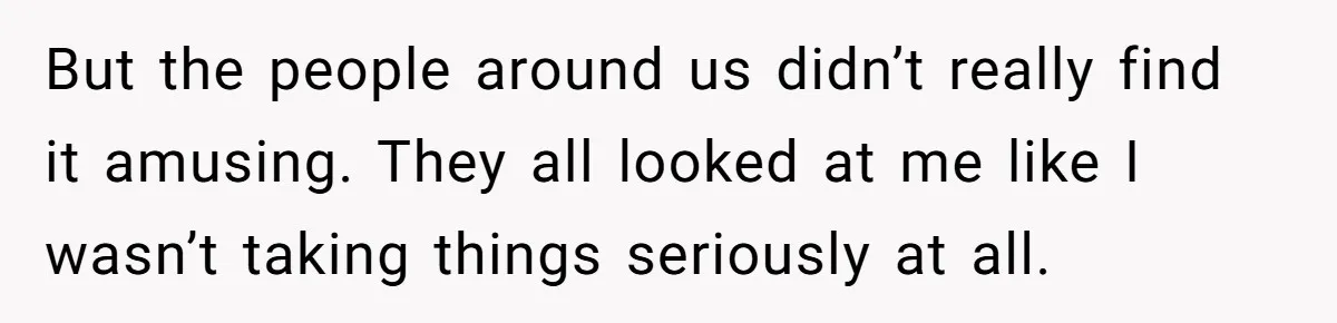 Niece Swallows AirPod, Aunt Connects AirPod To Phone And Tries To Hear It Through Her Stomach But the people around us didn’t really find it amusing. They all looked at me like I wasn’t taking things seriously at all.