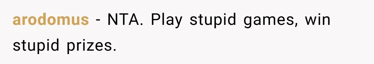 Man Ends Relationship When Girlfriend Leaves Him On Read To Party With Coworker arodomus − NTA. Play stupid games, win stupid prizes.