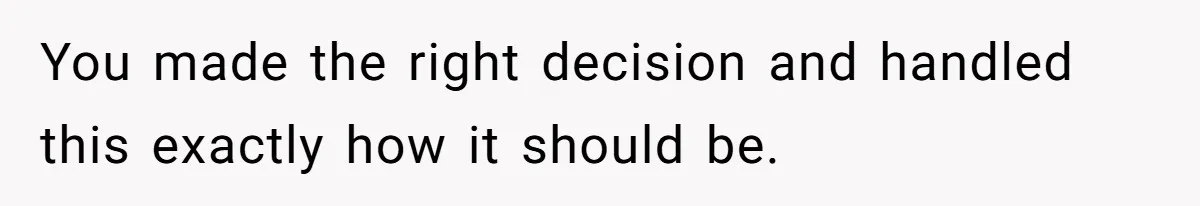 Man Ends Relationship When Girlfriend Leaves Him On Read To Party With Coworker You made the right decision and handled this exactly how it should be.