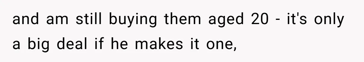 Boyfriend Refuses To Buy Pads, Girlfriend Calls Out His “Fragile Masculinity” and am still buying them aged 20 - it's only a big deal if he makes it one,