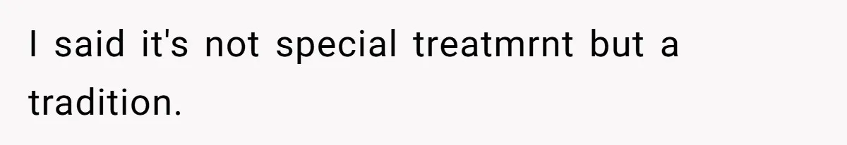 Mom Leaves Wedding After Son Chooses Aunt Over Stepmom For Mother-Son Dance, Family Turns On Her I said it's not special treatmrnt but a tradition.