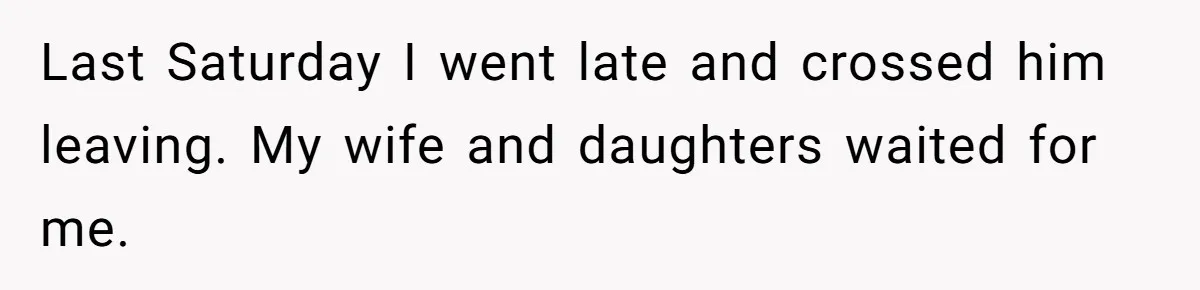 He Got Stuck With a $171 Breakfast Bill After His SIL ‘Forgot’ to Pay - So He Made Her Venmo Him on the Spot Last Saturday I went late and crossed him leaving. My wife and daughters waited for me.