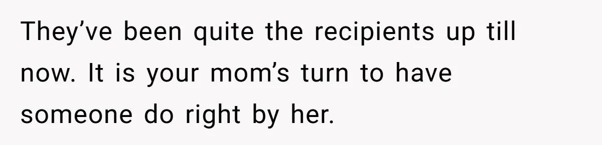 Bride Refuses To Name Stepmom “Mom Of The Bride,” Dad Says Her Real Mom Shouldn’t Be Hurt They’ve been quite the recipients up till now. It is your mom’s turn to have someone do right by her.