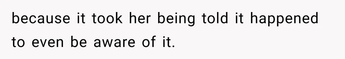 Woman Announces Pregnancy At Sister’s Wedding After Being Told To Wait, Is She Wrong For Doing It? because it took her being told it happened to even be aware of it.