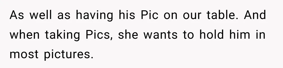 “You’re Jealous He’s Dead”: Widow Blames Fiancé for Rejecting Her Extreme Wedding Memorial As well as having his Pic on our table. And when taking Pics, she wants to hold him in most pictures.