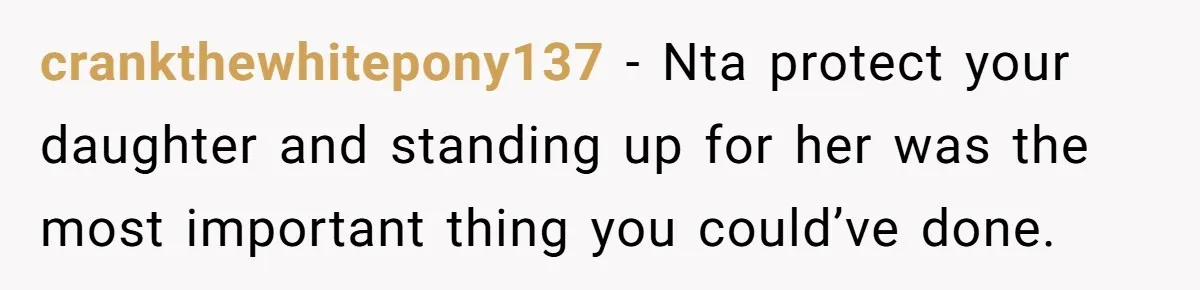 Dad Kicks Parents Out After They Mock His Daughter’s Piano Performance crankthewhitepony137 − Nta protect your daughter and standing up for her was the most important thing you could’ve done.