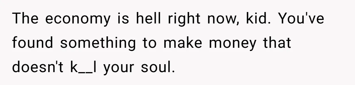 Teen Turns Thrift Shopping Into Easy Cash Flow, Parents Demand He Trades It For Real Hardship The economy is hell right now, kid. You've found something to make money that doesn't k__l your soul.