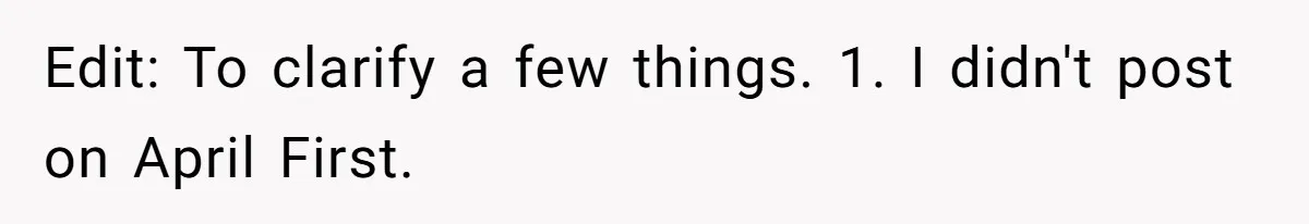 Girlfriend Finally Snaps After Her “Private Chef” Boyfriend Refuses Real Dates For Years Edit: To clarify a few things. 1. I didn't post on April First.