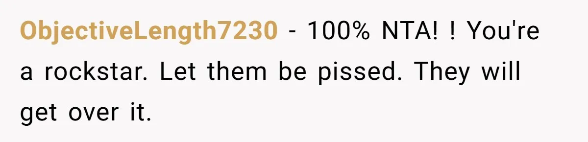 Mom Goes To Applebee’s Alone After Husband And Kids Refuse To Do Dishes ObjectiveLength7230 − 100% NTA! ! You're a rockstar. Let them be pissed. They will get over it.