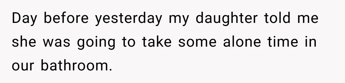 Mom Denies 10-Year-Old Daughter Bangs To Protect Her Hair, But She Secretly Cuts It Herself Day before yesterday my daughter told me she was going to take some alone time in our bathroom.
