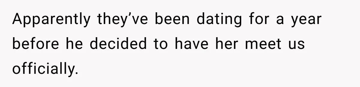 She Met Her Son’s Girlfriend for the First Time… and the Girlfriend Opened With a Shocking Joke. She Kicked Her Out Apparently they’ve been dating for a year before he decided to have her meet us officially.