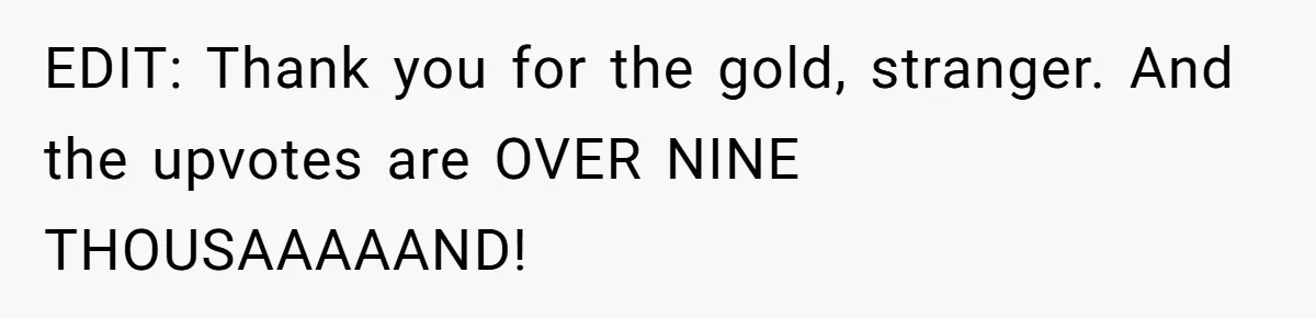 Customers Kept Using a Small Shop Like a Bank - So Corporate Changed the Policy, and Cashiers Got Petty With $5 Bills EDIT: Thank you for the gold, stranger. And the upvotes are OVER NINE THOUSAAAAAND!