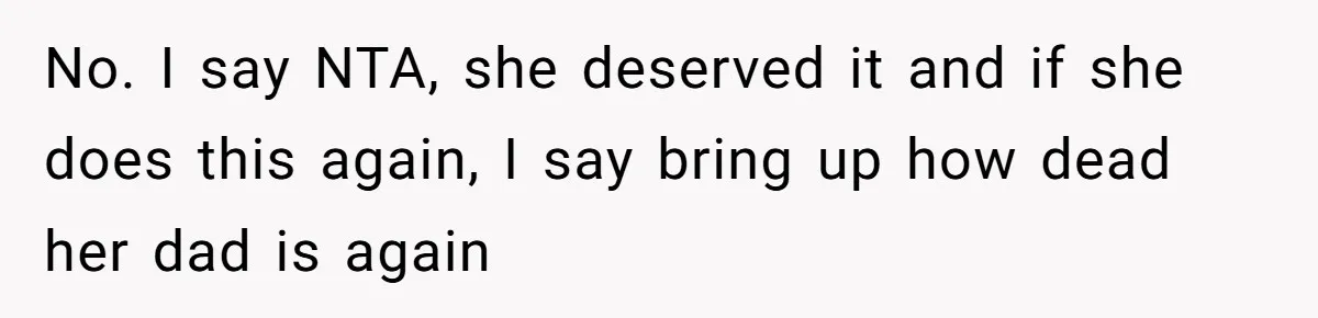 College Class Turns Into Drama When Muslim Student Refuses To Take Off Hijab On 9/11 No. I say NTA, she deserved it and if she does this again, I say bring up how dead her dad is again