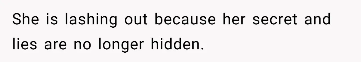 Girl Reveals Her Sister’s Romance With Her Biological Father And Mom Went Nuclear She is lashing out because her secret and lies are no longer hidden.