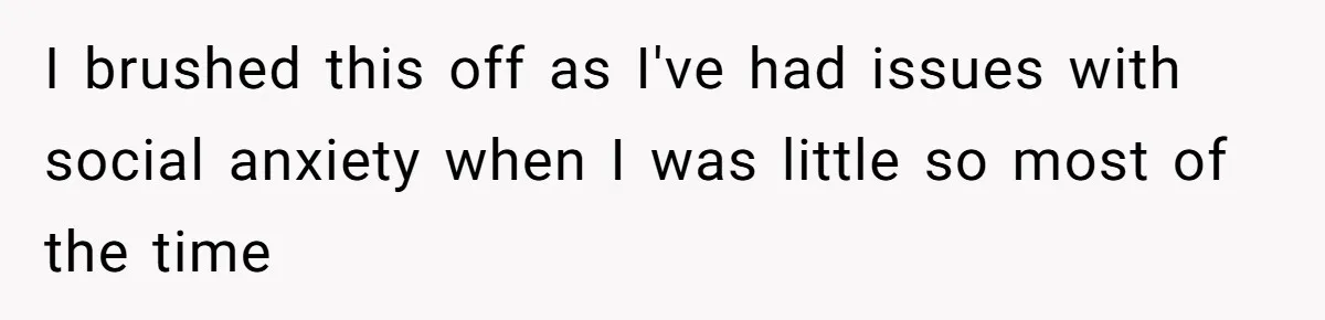 White Woman Gets Accused Of Cultural Appropriation For Her Natural Afro, Snaps Back I brushed this off as I've had issues with social anxiety when I was little so most of the time