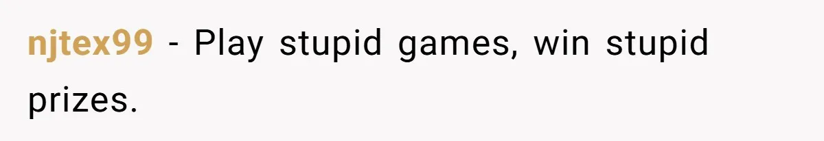 Ex Got Furious When She Deleted His PlayStation Account, But She Doesn’t Regret It One Bit njtex99 − Play stupid games, win stupid prizes.