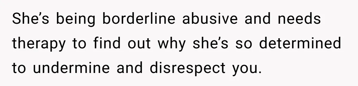 Husband Admits He Leaves Mid-Cooking When His Wife Touches The Meal, Sparks Huge Fight She’s being borderline abusive and needs therapy to find out why she’s so determined to undermine and disrespect you.
