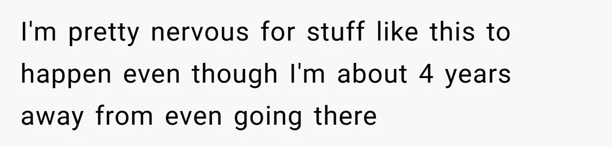 Boss Learns the Hard Way After Banning Employee from Answering Phone on the Train I'm pretty nervous for stuff like this to happen even though I'm about 4 years away from even going there