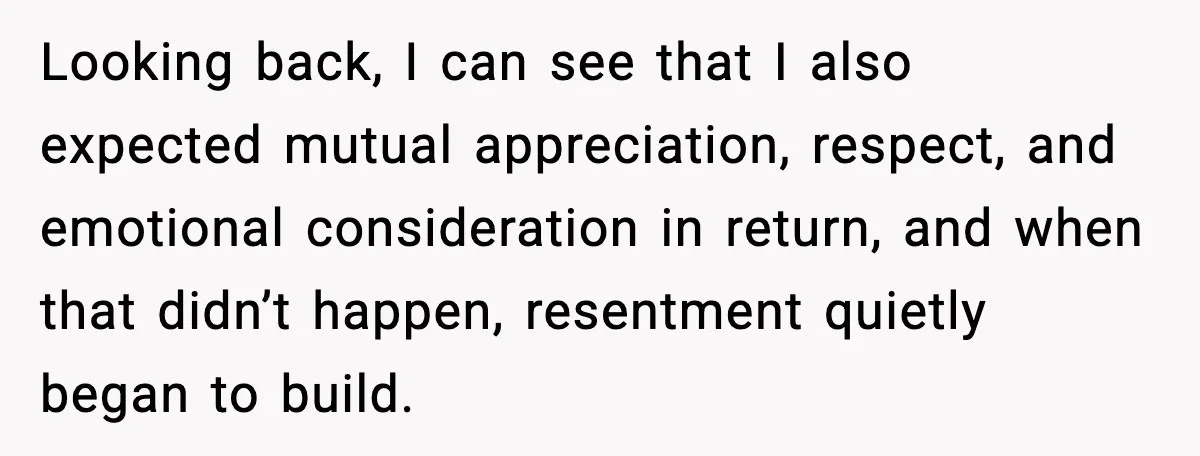 Wife Wants a Divorce, Then Asks Him to Handle Her Bank Calls, He Says No Looking back, I can see that I also expected mutual appreciation, respect, and emotional consideration in return, and when that didn’t happen, resentment quietly began to build.