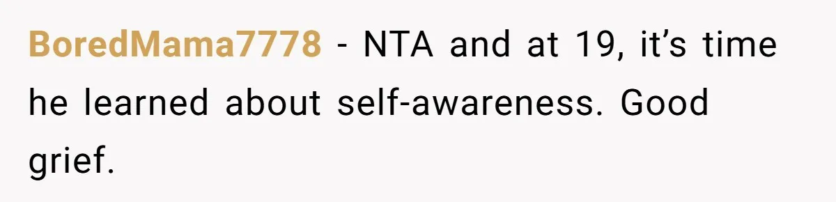 Dad Saves the Day After Daughter’s Boyfriend Shows Up for Dinner in a Crude T-Shirt BoredMama7778 − NTA and at 19, it’s time he learned about self-awareness. Good grief.