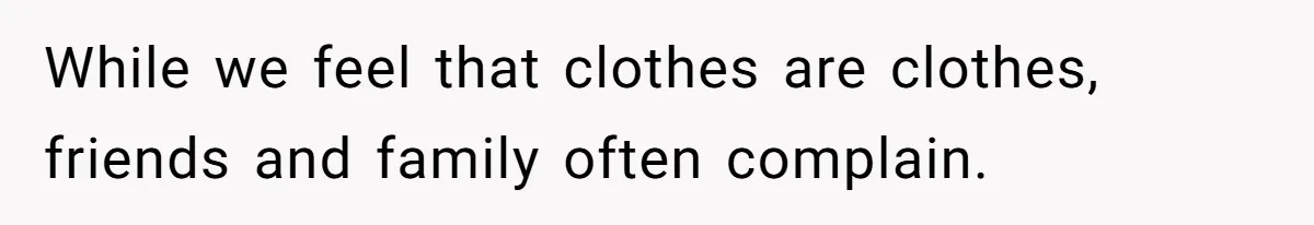 Expectant Parents Allow Husband To Choose Dino Printed Clothes For Baby Girl, Despite Family's Opinion While we feel that clothes are clothes, friends and family often complain.