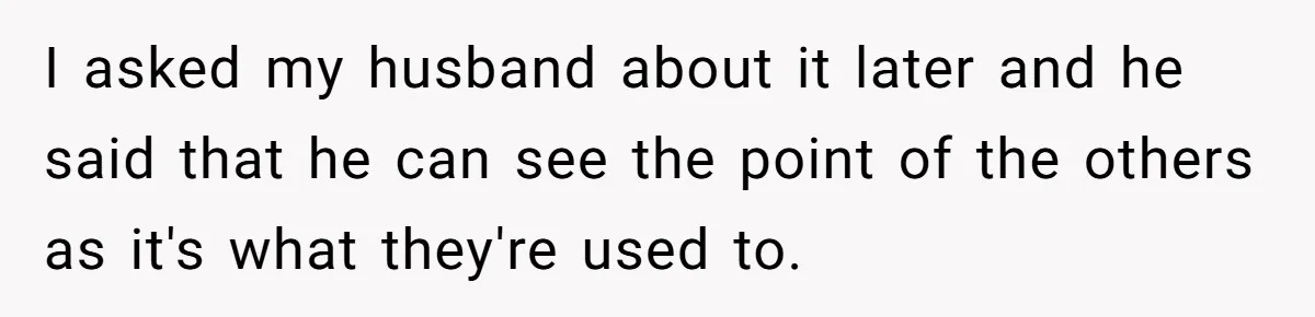 Expectant Parents Allow Husband To Choose Dino Printed Clothes For Baby Girl, Despite Family's Opinion I asked my husband about it later and he said that he can see the point of the others as it's what they're used to.