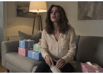 She Broke Down After Getting the Same Hairbrush for the Tenth Year in a Row