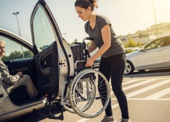 Grandma’s Wheelchair Becomes a Sudden Obstacle for a Driver Parked in the Loading Zone
