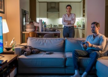 Man Thinks His Stay-At-Home Wife Should Handle Most Of The Housework Since He Pays All The Bills, Is He Wrong?