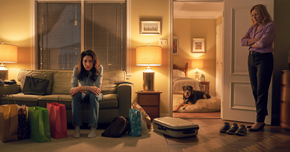 Woman Refuses To Give Her Niece The Dog’s Bedroom While She Stays Over