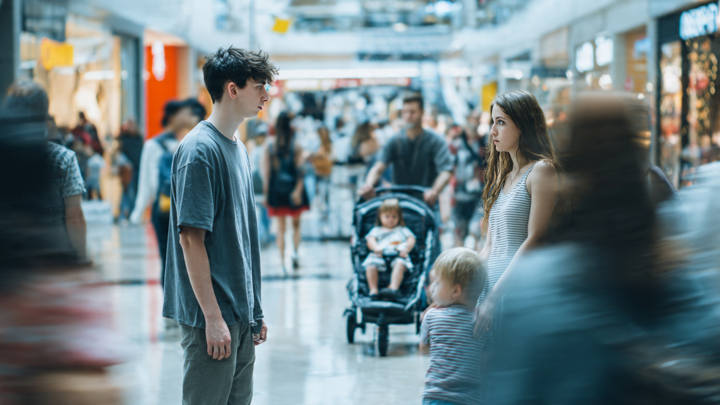 Teen Dumps Girlfriend After She Hid Her Children for Two Months