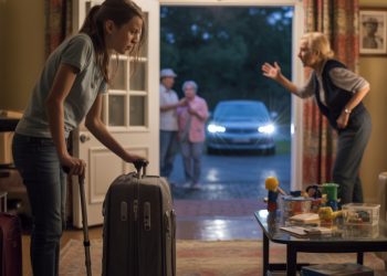 Mom Blames Teen For Dad’s Death, Then Freaks Out When She Moves Out