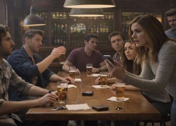 Wife Confronts Group At Bar To Stop Husband Lending Thousands To Lying Jobless Friend