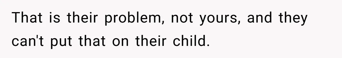 Teen Tells Divorced Parents He Wants Them Both There, Sparks Family Drama That is their problem, not yours, and they can't put that on their child.