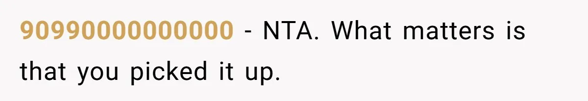 Dog Poops On NYC Sidewalk, Café Owner Comes Out Furious, Owner Says It’s Public Space 90990000000000 − NTA. What matters is that you picked it up.