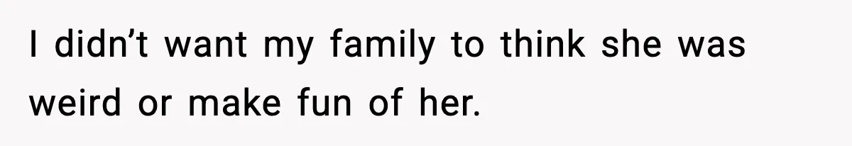 Man Secretly Unpacks Girlfriend’s Hair Towel Before Family Trip Because He’s Afraid She’ll Look “Weird,” Now She Wants Space I didn’t want my family to think she was weird or make fun of her.